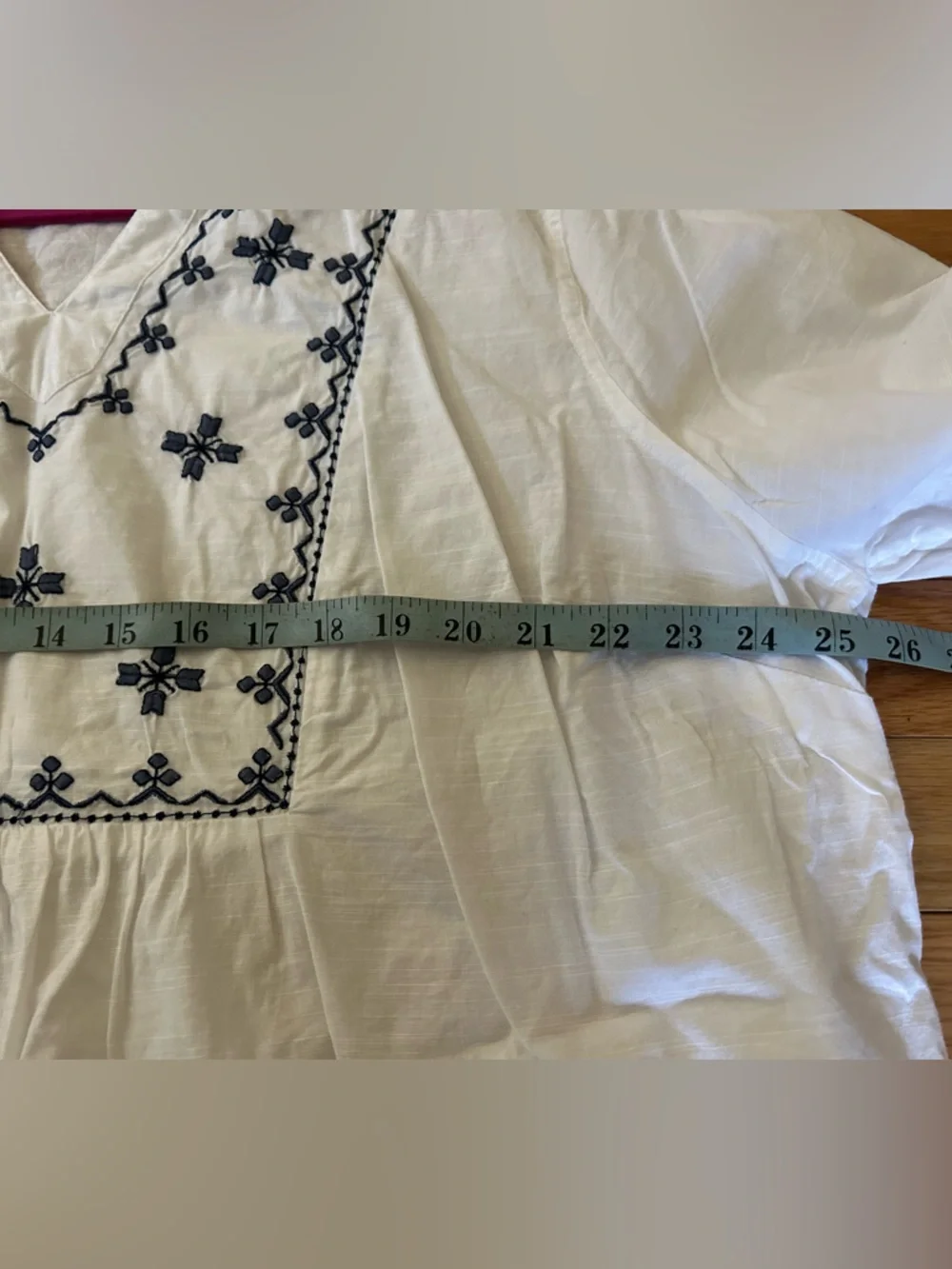 Croft & Barrow - White Embroidered Cotton Top - Picture 4 of 9